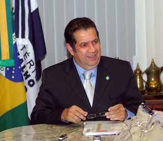 Ministro Carlos Lupi durante coletiva sobre o cadefat.