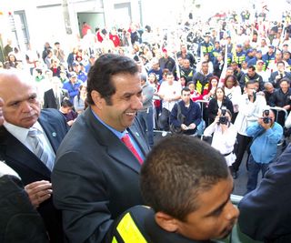 Ministro Carlos Lupi durante solenidade de liberaçao de linha de credito p profissionais de moto frete