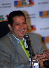 Ministro Carlos Lupi durante divulgação do Caged de julho de 2009.